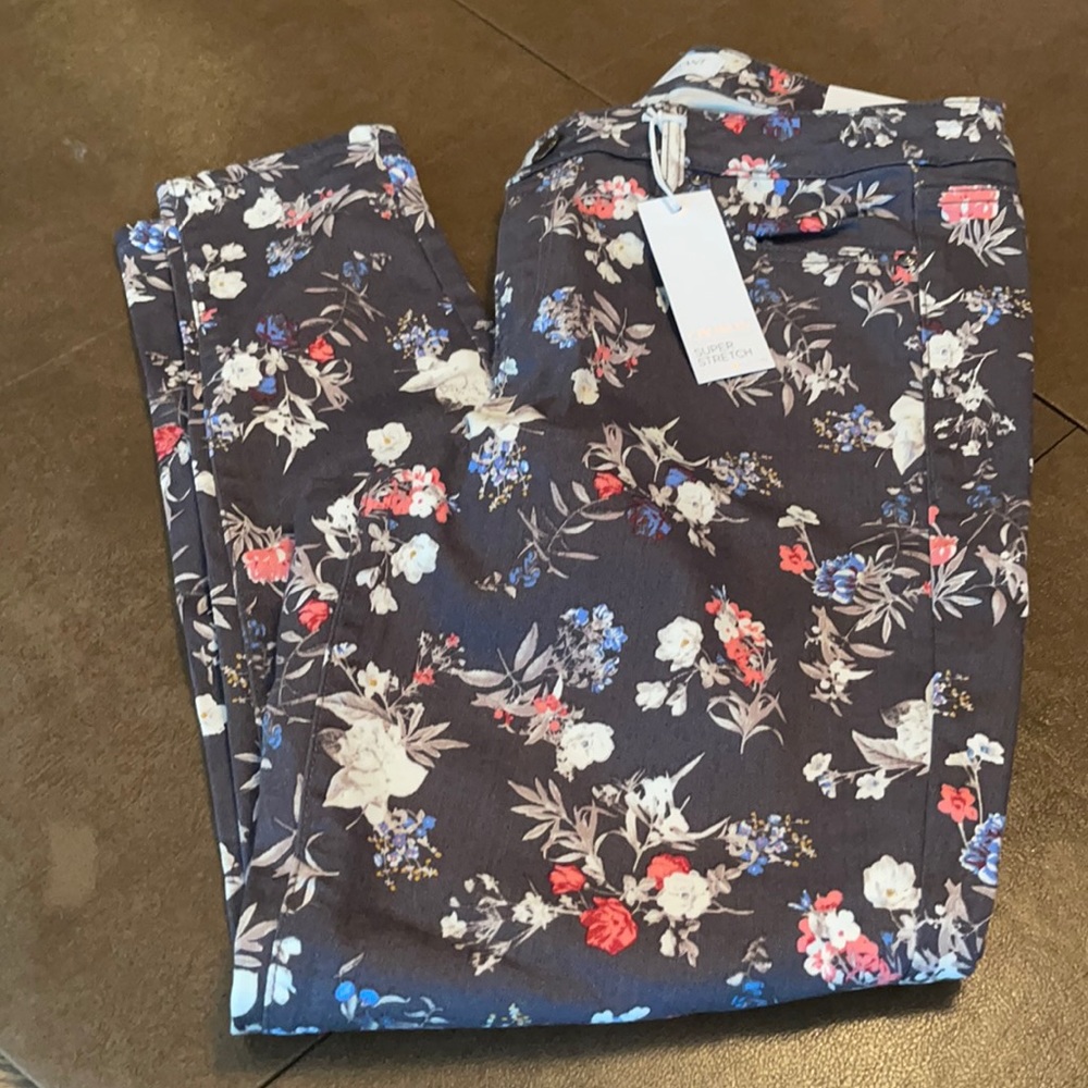 NWT Lane Bryant Floral Denim Size 14